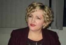 Mimoza Ferraj: Ja kujt i shërbente Majko në Lëvizjen e Dhjetorit, Sabit Brokaj sabotoi Katovicën, Ramizi tentoi të zëvendësonte Bashkurtin me Shenasi Ramën Mimoza Ferraj