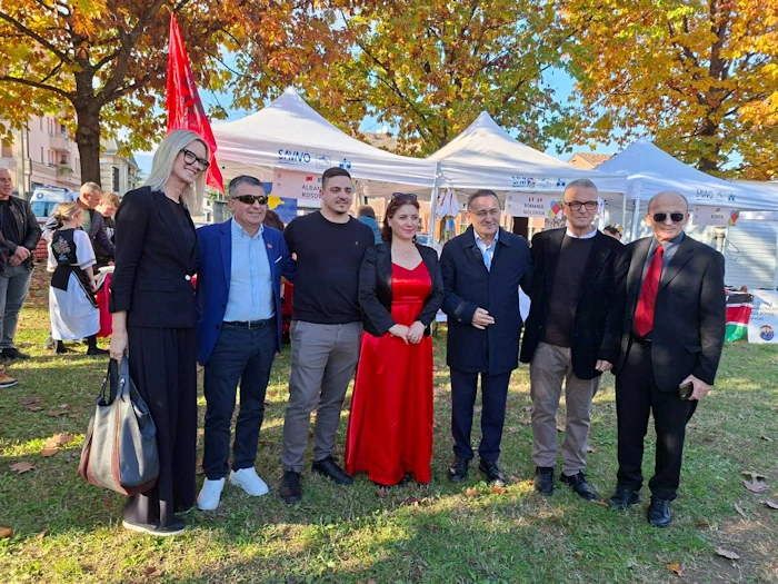 Mozaik kulturor, Itali
