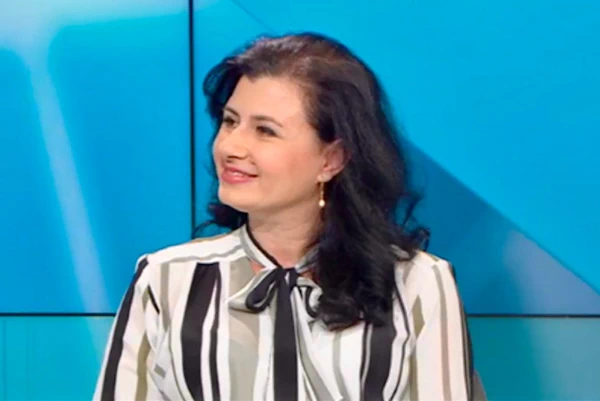 Profesoresha Viola Isufaj