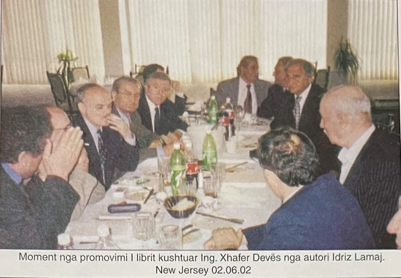 Promovim libri Xhafer Devës