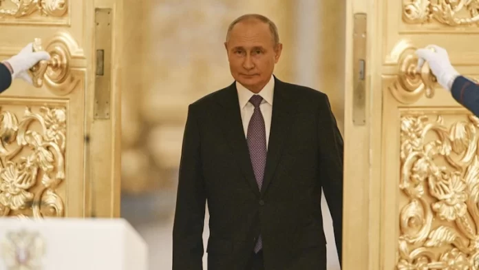 Putin-Kremlin - dyert e arta