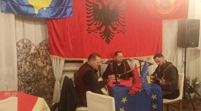 Pavarësia e Kosovës, Itali