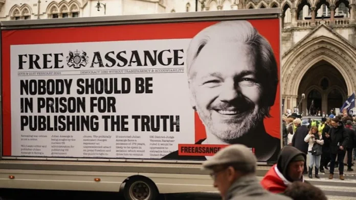 Julian Assange