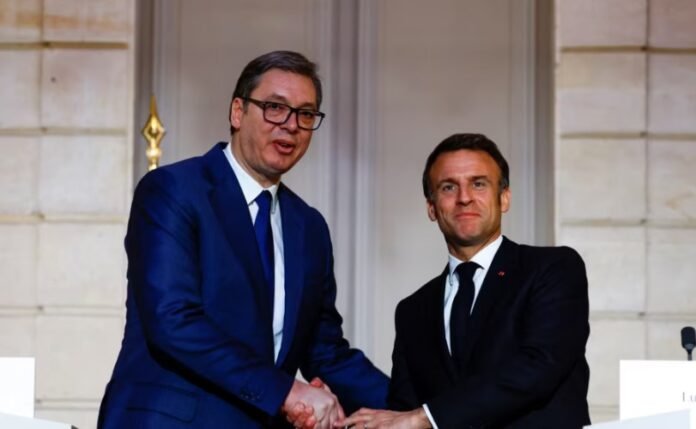 Macron - Vucic