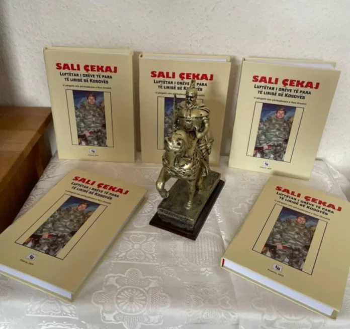 Sali Çekaj - libri