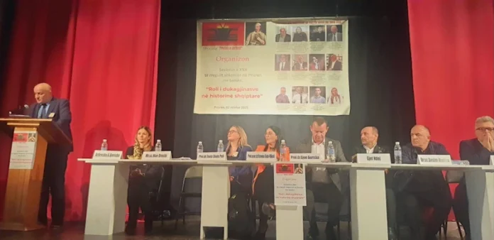 Trojet e Arbrit, 2025 -1