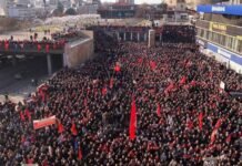 MANIPULIMI KA EMËR Protesta për të arrestuarit në Hagë - Maqedoni