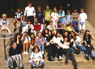 Dita e përjetësisë Me nxënësit e Mësimit Plotësues 1995-2000