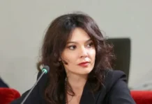 Këto ditë në PS po flitet për mua… Elisa Spiropali