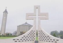 Recension mbi martirët katolikë shqiptarë të famullisë së Bishtazhinit në Pashkët e përgjakura të vitit 1941, sipas këndvështrimit të Vatican News dhe dëshmisë së don Luka Filiqit Famullia e Bishtazhinit