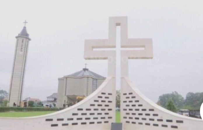 Famullia e Bishtazhinit