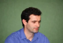 KTHEHU NË ITAKËN TËNDE