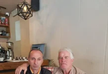 Vëllimi poetik “Me flakë në gjak” i poetit Rrahim M. Sadiku, që flet për kombin, kohën dhe njeriun Zymer Mehani - Rrahim Sadiku