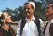 “SHTATË – TETË PULA I LASH PA KËMBË” Trio Zajazi