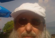 DITA E NESËRME ENDE LARG Kalosh Çeliku
