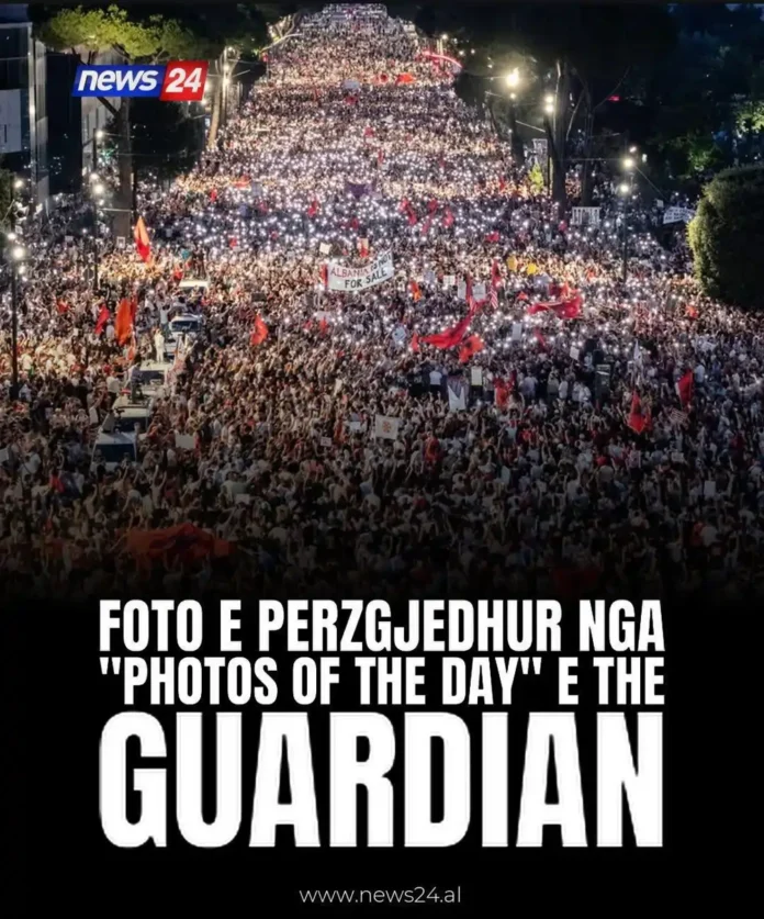 Protestat në Shqipëri - Photo of the Day - The Guardian Protestat në Shqipëri - Photo of the Day - The Guardian