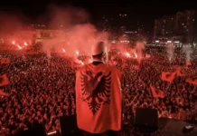 Shqipëria nuk shitet Protesta e flamingove