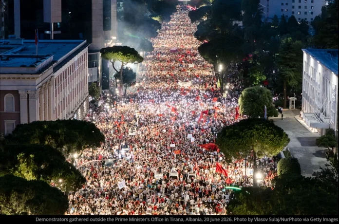 Protestat në Shqipëri