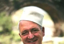 ROBERT ELSIE – ALBANOLOGU I CILI NUK DUHET HARRUAR Robert Elsie