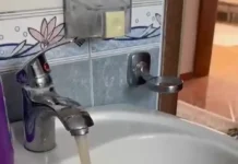 Rubinetet e shtëpive të klinasve me këtë pamje të pistë e të neveritshme