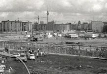 Heronj dhe Mesazhe nga Muri i Berlinit! Muri i Berlinit