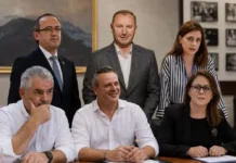 GJASHTË TË “FAMSHMIT” E REPUBLIKËS SË KOSOVËS! 6 deputetët e LDK që nuk e votojnë Presidentin