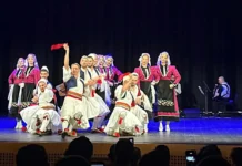 Artistët na e sollën Shqipërinë në Itali Ansambli shqiptar në Itali