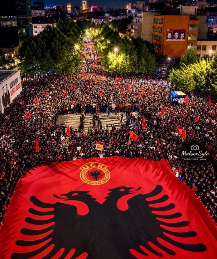 Protestat kundër dënimit nga Gjykata Speciale Protestat kundër dënimit nga Gjykata Speciale